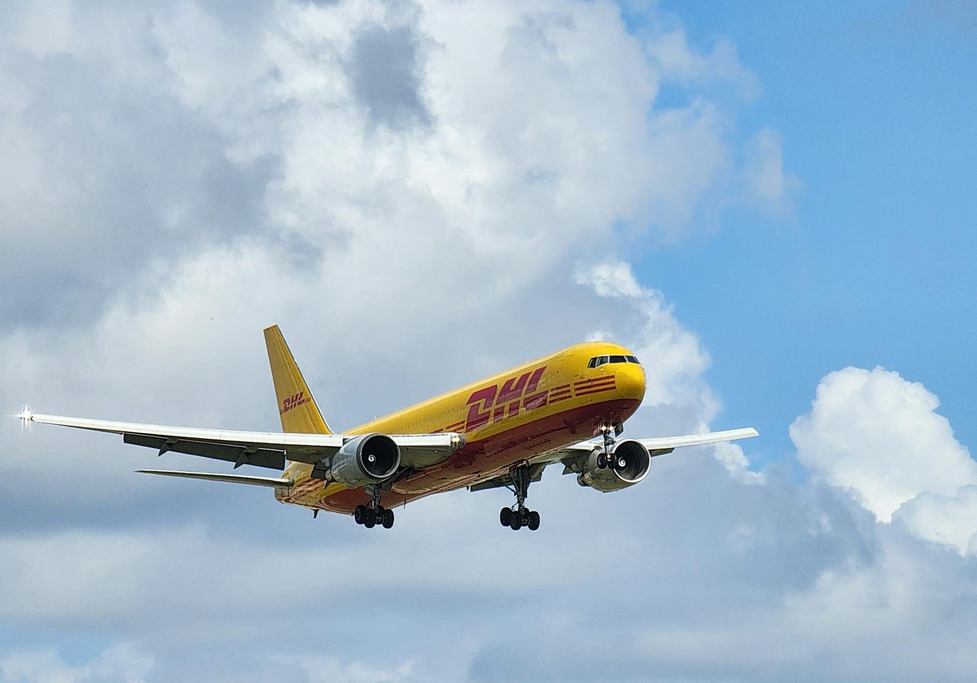 air-dhl